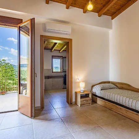 Holiday home Casa Muzzi Blu Casole d'Elsa
